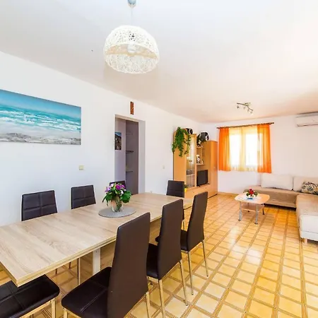Ferienhaus Trogir 617s *