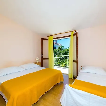 Ferienhaus Trogir 617s