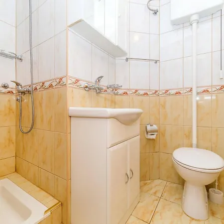 Ferienhaus Trogir 617s Ferienhaus *
